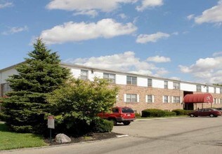 Flats on Tamarack in Columbus, OH - Foto de edificio - Building Photo