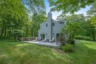 268 Under Mountain Rd in Salisbury, CT - Building Photo - Building Photo