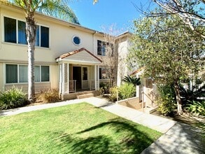 10554-60 National in Los Angeles, CA - Building Photo - Building Photo