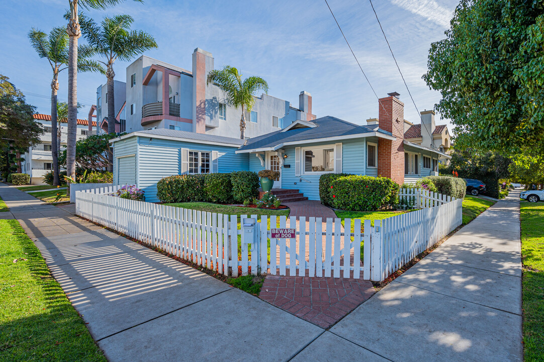 1002 California Ave in Santa Monica, CA - Building Photo