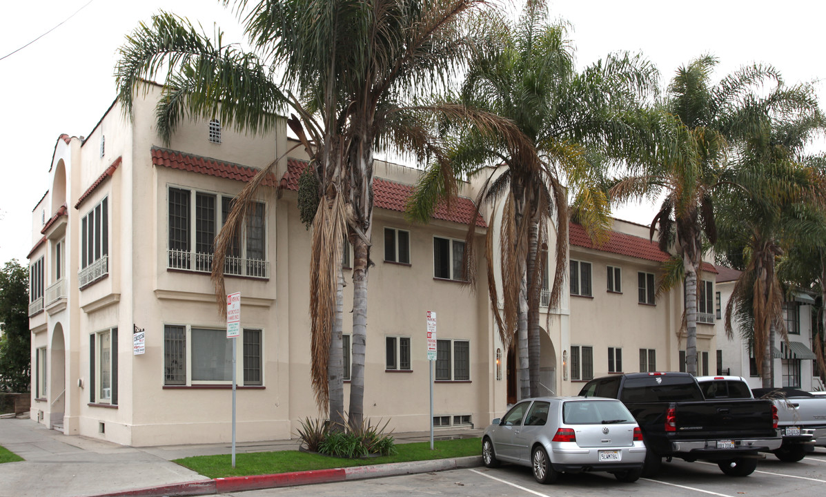 1162 E 2nd St in Long Beach, CA - Foto de edificio