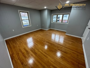 67 Boutwell St in Fall River, MA - Building Photo - Building Photo