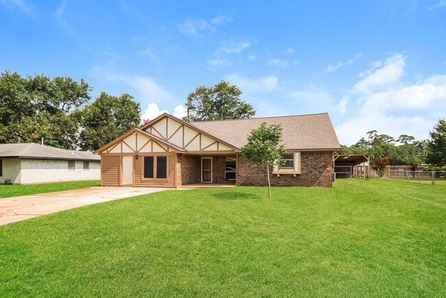 206 Staples Dr in Baytown, TX - Building Photo - Building Photo