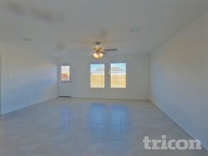 2500 Bunkerton Dr in Fort Worth, TX - Building Photo - Building Photo