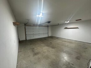 3121 8th St NE in Minot, ND - Building Photo - Building Photo