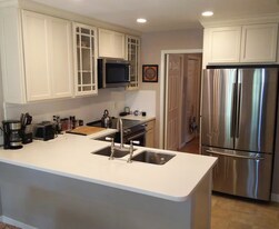 201 Ellwood St in San Antonio, TX - Building Photo