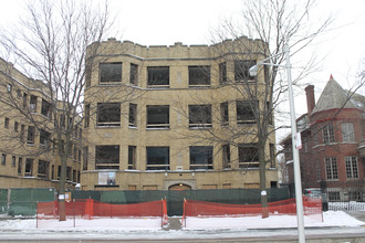 1704 N Humboldt in Chicago, IL - Building Photo - Building Photo