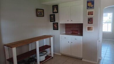 3716 Chetwood Dr in Del City, OK - Building Photo - Building Photo