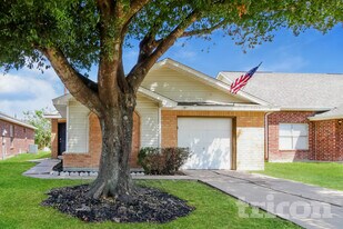 3150 Kelling St, Unit 41.W.103 in Houston, TX - Building Photo