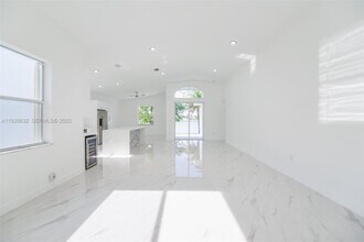 5290 SW 134th Ave in Miramar, FL - Building Photo - Building Photo