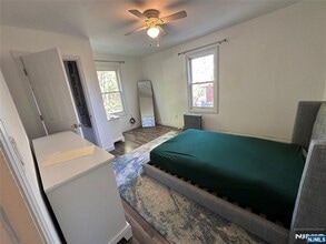 70 Prospect Pl in Rutherford, NJ - Building Photo - Building Photo