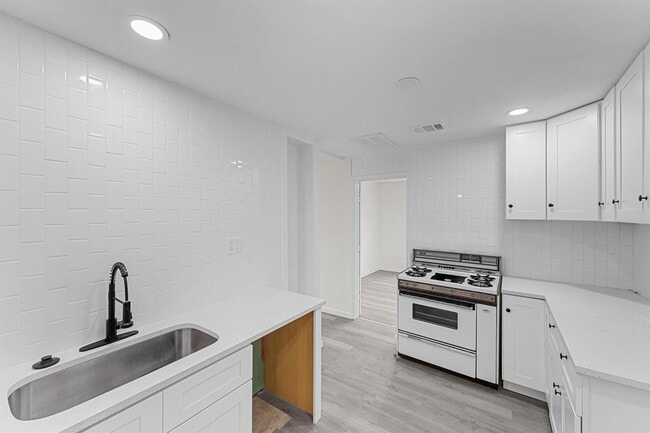 property at 4715 Engleford St