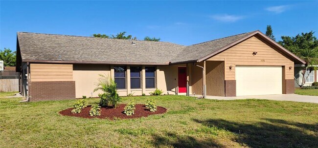 1526 Georgetowne Ln in Sarasota, FL - Building Photo - Building Photo