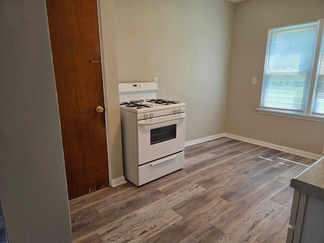 1328 3rd St in Moline, IL - Building Photo - Building Photo