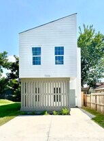 7322 Laredo St in Houston, TX - Building Photo