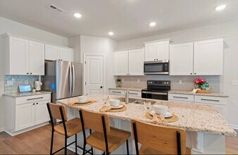 2108 Houston Bnd in Lebanon, TN - Building Photo - Building Photo