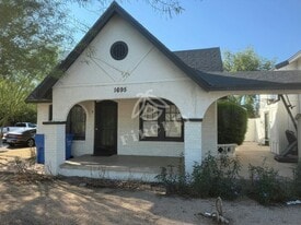 1695 E Indianola Ave in Phoenix, AZ - Building Photo