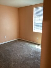5549 Glowhaven St in Linda, CA - Building Photo - Building Photo