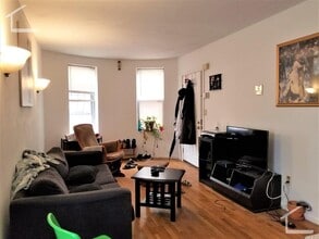 24 St Cyprians Pl in Boston, MA - Building Photo - Building Photo