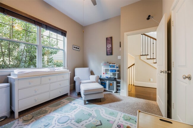 property at 769 Waverly St
