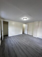 153 Vine St in Plymouth, PA - Building Photo - Building Photo