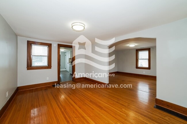 306 Eldridge St in Washington, IL - Foto de edificio - Building Photo