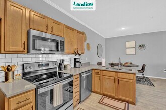 286 Island Dr-Unit -113.1299025 in Memphis, TN - Building Photo - Building Photo