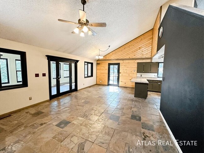 1309 Browning Ave in Woodland Park, CO - Building Photo - Building Photo