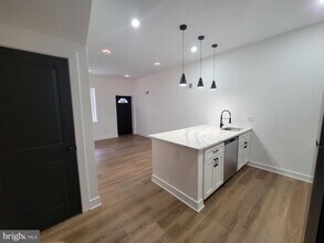 2933 N 12th St in Philadelphia, PA - Building Photo - Building Photo