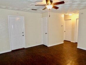 1025 G Ave in Plano, TX - Building Photo - Building Photo