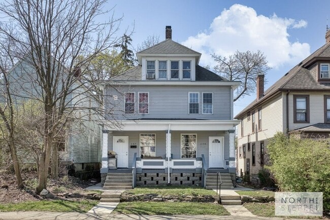property at 135 E Norwich Ave