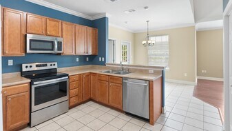 4441 Burbank Dr in Baton Rouge, LA - Building Photo