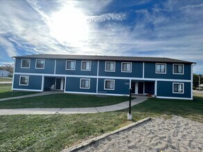 400 Oak Trail in Garrett, IN - Building Photo - Building Photo