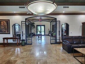 1021 Villa Cir in Boynton Beach, FL - Building Photo - Building Photo