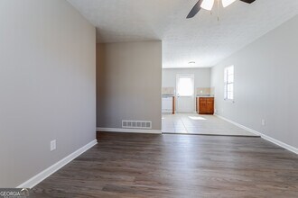 1181 Timbercrest Dr in Lawrenceville, GA - Building Photo - Building Photo