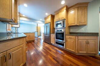 2575 Lake Elmo Ave N in Lake Elmo, MN - Building Photo - Building Photo