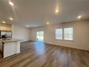 273 Blue Dragon Dr in Jefferson, GA - Building Photo - Building Photo