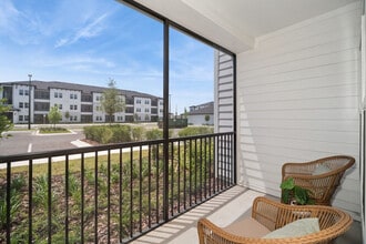 Ascend Nona West in Orlando, FL - Building Photo - Building Photo