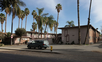 Vernon Apartments in Riverside, CA - Building Photo