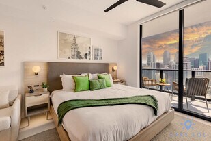 601 NE 1st Ave in Miami, FL - Building Photo