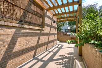 1614 N Gilpin St in Denver, CO - Building Photo - Building Photo