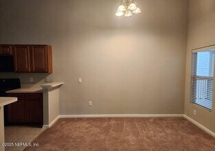 6106 Maggies Cir in Jacksonville, FL - Building Photo - Building Photo