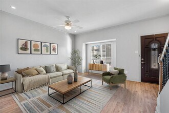 14707 Barryknoll Ln in Houston, TX - Building Photo - Building Photo