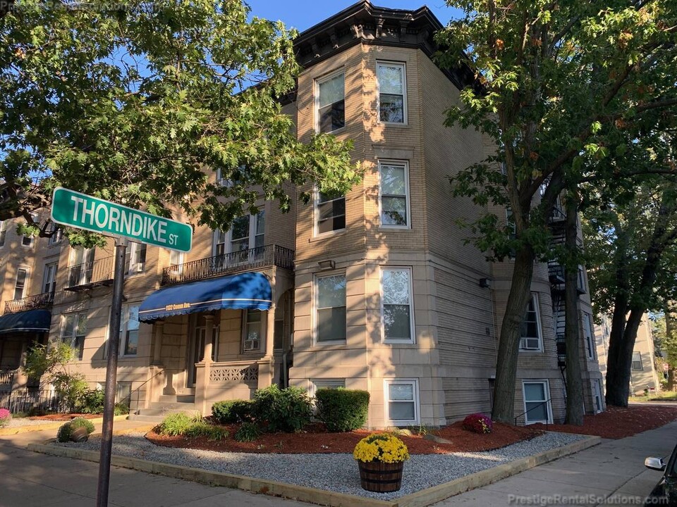 177 Thorndike St, Unit C in Brookline, MA - Foto de edificio