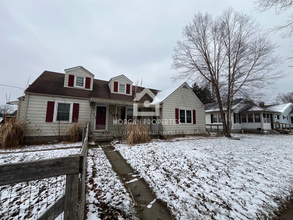 192 Ringwood Way, Unit .5 in Anderson, IN - Building Photo