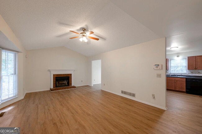 5249 Cherry Hill Ln in Powder Springs, GA - Building Photo - Building Photo