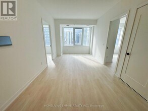 5-1605 Defries St in Toronto, ON - Building Photo - Building Photo