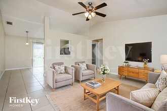 646 Crane Dr in Kissimmee, FL - Building Photo - Building Photo