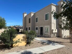 2732 E Culver St in Phoenix, AZ - Building Photo