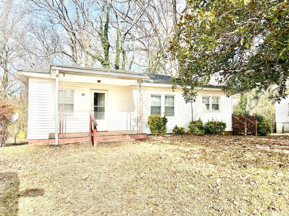 30 McKay Cir in Winnsboro, SC - Foto de edificio